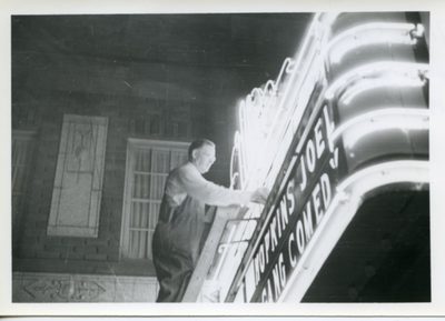Clifton Theater, Jimmy Jones