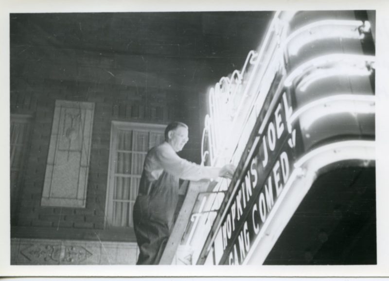 Clifton Theater, Jimmy Jones